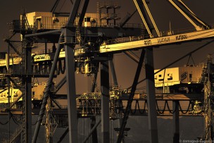 Port crane system