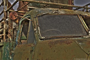 Old rusty truck 2
